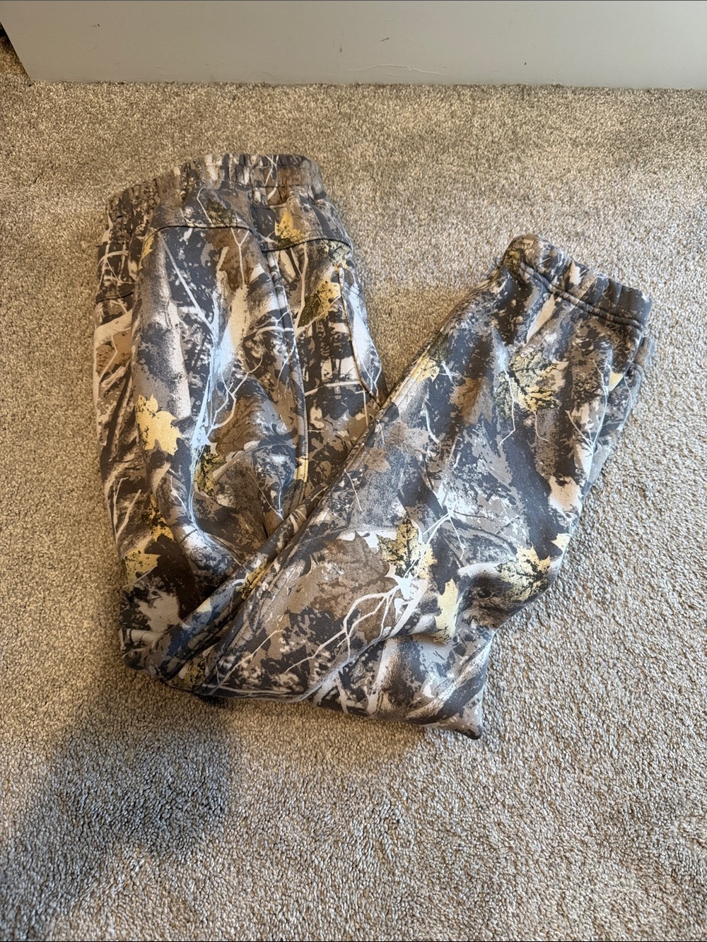 Abercrombie & Fitch Camo Joggers